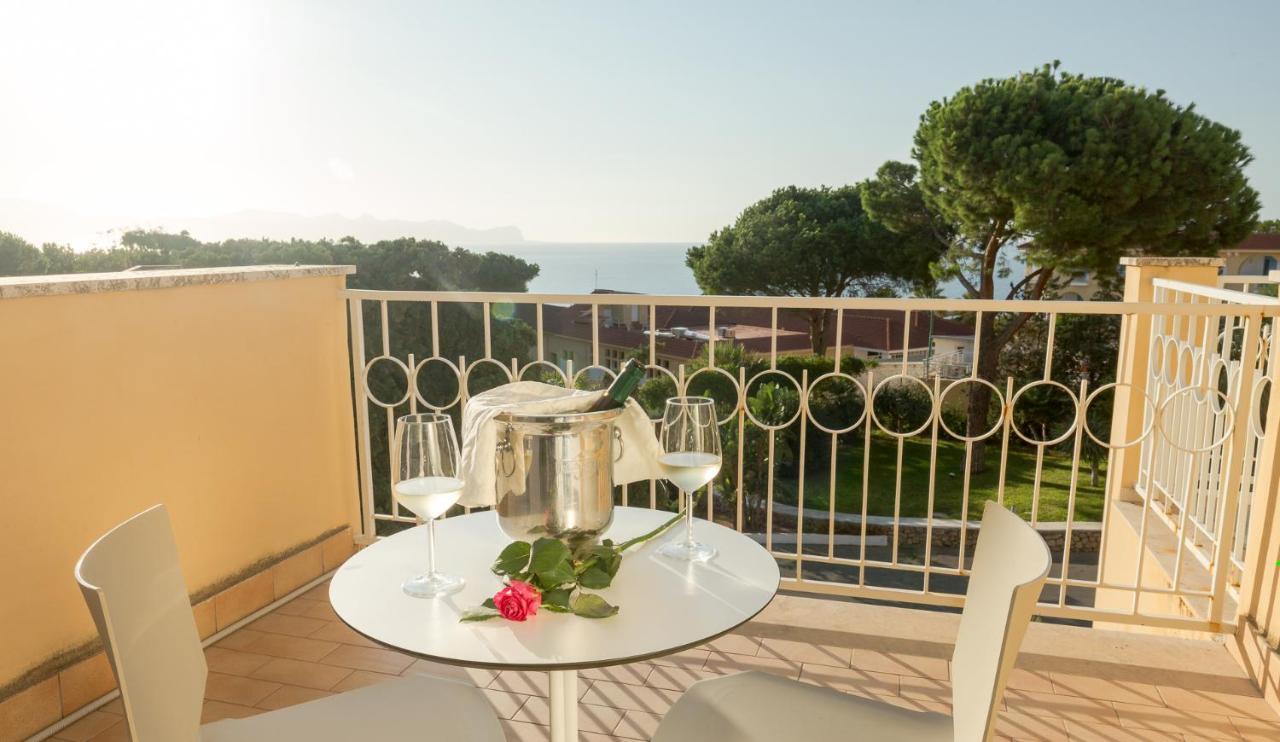 Perla Del Golfo Resort Terrasini Kültér fotó